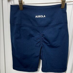 Aurola Shorts Size Small
